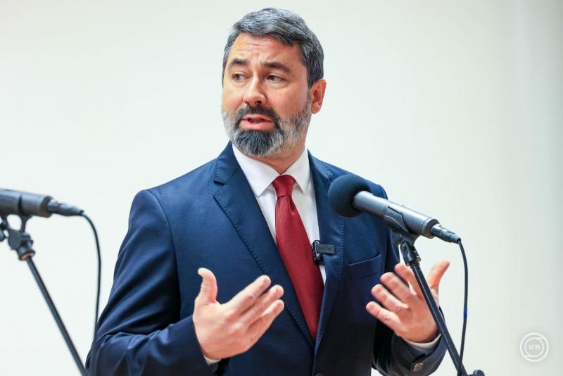 Hidvéghi Balázs bejelentette, hogy megérkeztek az utolsó szavazólapok a VOKS 2025 szavazás keretében.