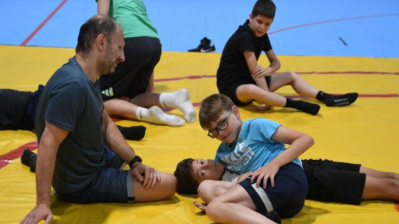 A KASI sporttáborában a gyerekek kilenc izgalmas sportág közül választhatnak, hogy felfedezhessék a mozgás világát és új barátokra tegyenek szert!