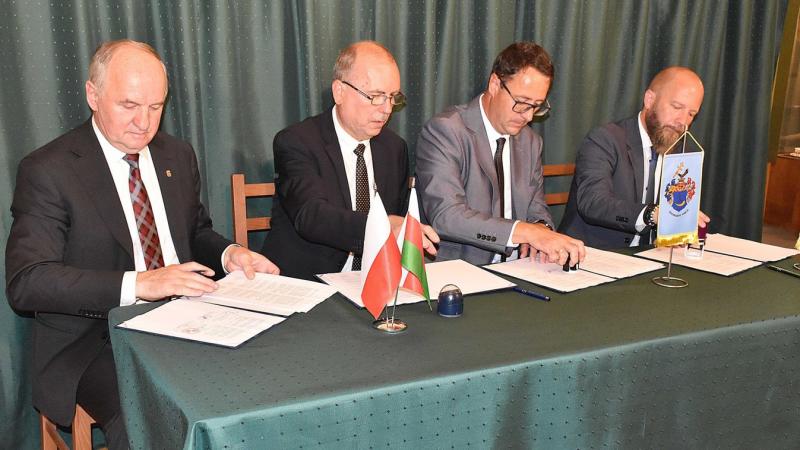 Felfedezésre váró új távlatok: jelentős megállapodás született a Jász Múzeumban.