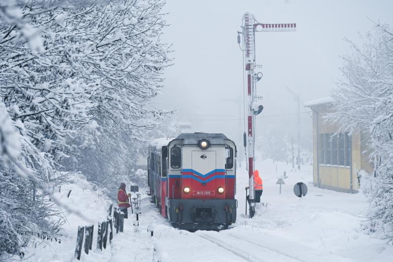 Négy és fél órás késéssel ért Miskolcra a Tokaj InterCity vonat, ami nem mindennapi esemény a vasúti közlekedés történetében.