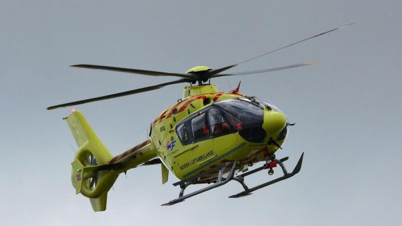 Mentőhelikopter érkezett Csepelre, miután egy kamion elgázolt egy nőt. A helyszínen sürgős segítségnyújtásra volt szükség.
